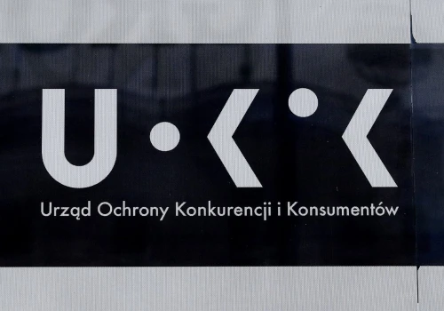 Bank wprowadzał klientów w błąd. UOKiK nałożył karę. Prawie 5 mln zł