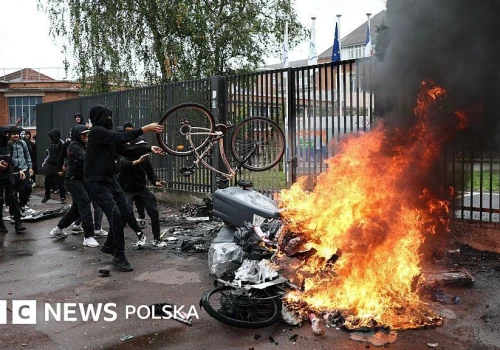 Francja: ponad 400 zatrzymanych podczas protestów uczniów