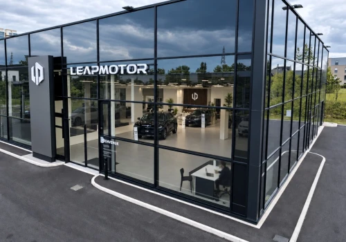 Leapmotor buduje imperium sprzedaży i serwisu. 1000 punktów w 36 krajach