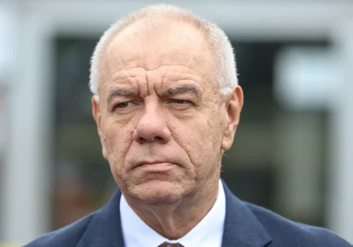 Tak znajomi Sasina robili zawrotne kariery. Na jaw wyszły nowe fakty