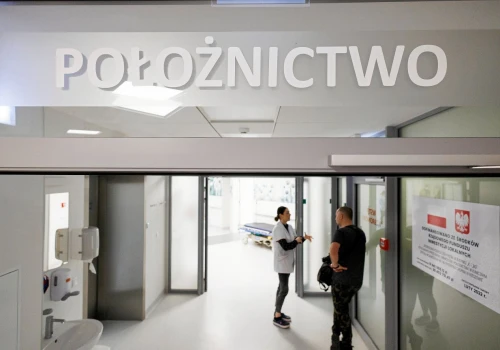 Ile kosztuje poród? 2300 zł trzeba zapłacić za położną, a to nie wszystkie udogodnienia