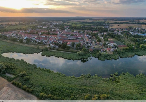 Modernizacja terenu przy jeziorze w Mieszkowicach za ponad milion złotych