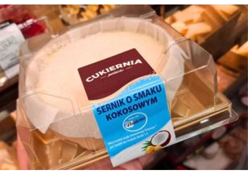 Ten sernik znalazłam w Biedronce. Spojrzałam na skład i już wiem, czy warto się skusić