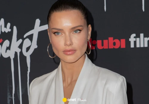 Adriana Lima zwróciła uwagę wyjątkowo szczupłą sylwetką. Fani komentują jej wagę