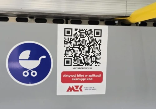 Koniec z kupowaniem biletu na widok kontrolera. W autobusach MZK skanujemy kody QR
