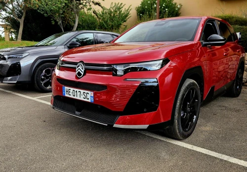 Nowy Citroën C5 Aircross wygrywa komfortem. „Fotele przypominają sofę”