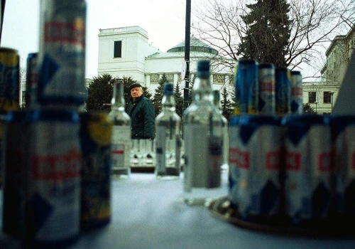 Sejm wróci do tematu ograniczeń w sprzedaży alkoholu. Jest decyzja Czarzastego. Nasze ustalenia