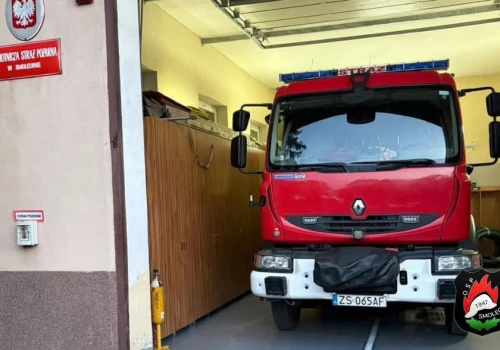 Nowy wóz w OSP Smolęcin już w służbie, ale cieniem na sukcesie kładą się niezapłacone faktury