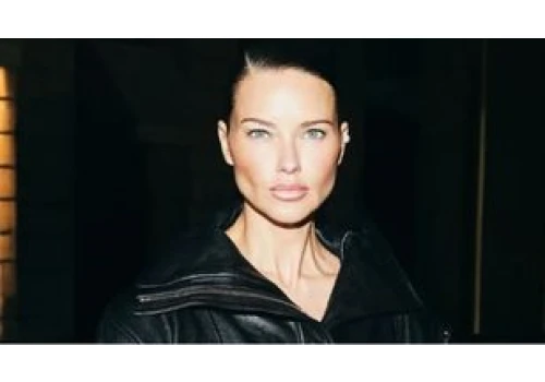 Odmieniona Adrianna Lima zaniepokoiła fanów. 