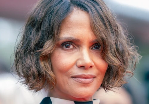 Wstrząsające oskarżenia pod adresem Halle Berry. Były mąż twierdzi, że dusiła ich syna