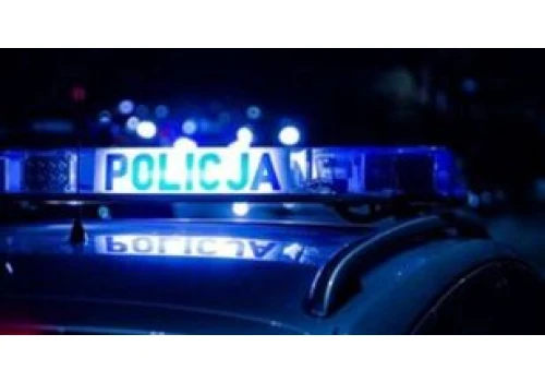 Warszawa: Zawiniątko na biurku przykuło uwagę policjantów. Badanie potwierdziło ich podejrzenia