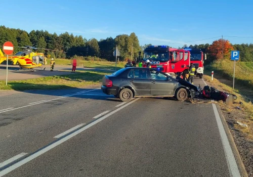 Wypadek na drodze krajowej. Motocyklistę zabrał śmigłowiec LPR