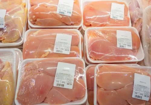 Masowa kontrola mięsa w Polsce. Prawie połowa sprawdzonych producentów z nieprawidłowościami
