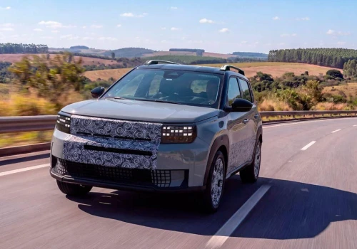 Fiat testuje nowy model Argo X. Czym się różni od Grande Pandy?