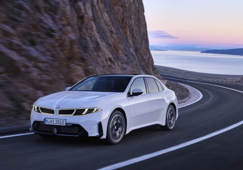 Elektryczne BMW jest tańsze od spalinowego. Różnica to aż 60 tys. zł