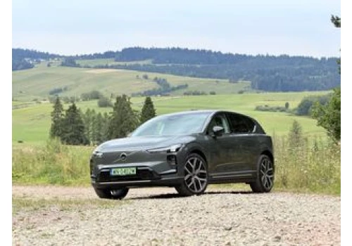 Volvo EX60: pierwsze wrażenia. Szwedzki spokój w erze elektryków