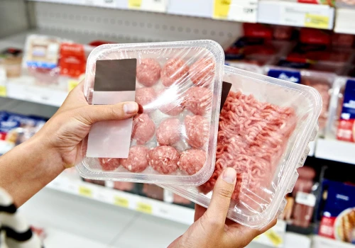 IJHARS skontrolowała mięso drobiowe. Niemal połowa podmiotów z nieprawidłowościami