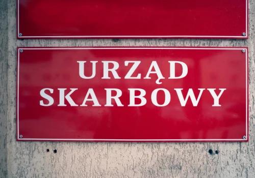 Posłowie chcą ograniczyć skarbówkę. Nie zajrzy już sama na konta podatników