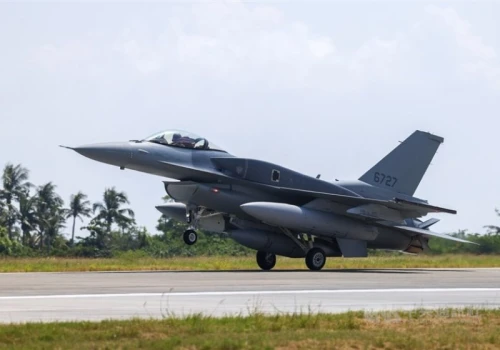 Pierwsze dwa F-16C Fighting Falcon Block 70 wylądowały na Tajwanie