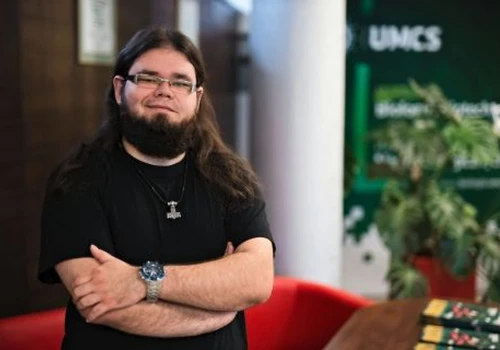 Czy będzie uniwersalny lek na raka – święty Graal onkologii? Naukowiec: „I tak, i nie”
