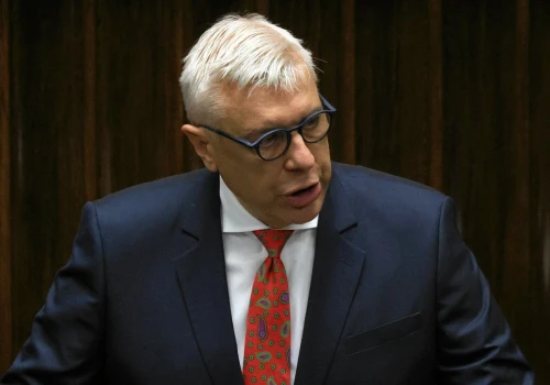 Giertych interweniuje. Chodzi o żonę Piesiewicza. 