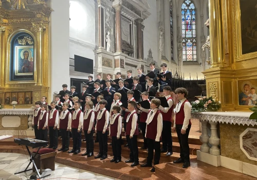 Muzyka dawna i współczesna. Pueri Cantores Tarnovienses z koncertem w Tarnowie przed wyjazdem do Portugalii