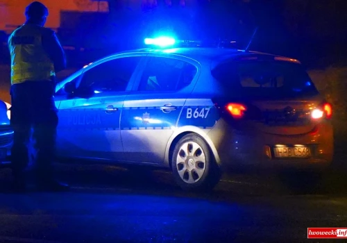 BMW w rowie – na miejscu policja
