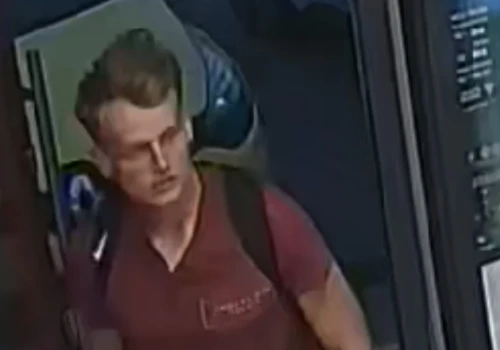 Ukradł elektryczne szczoteczki do zębów. Policja publikuje zdjęcia
