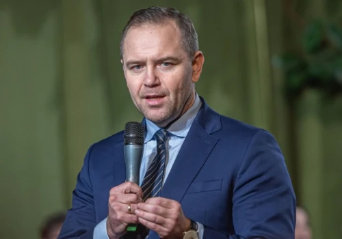Nowy sondaż pokazał, że Nawrocki ocalił skórę. 49 proc. mówi tu wszystko
