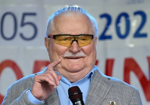 Wałęsa: Spisujcie tych, którzy mnie atakują
