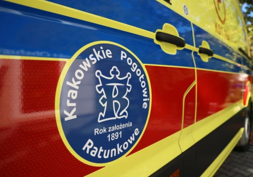 Tragedia w Krakowie. 16-latek spadł z bloku