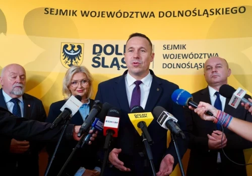 Trwa nabór do Młodzieżowego Sejmiku Województwa Dolnośląskiego