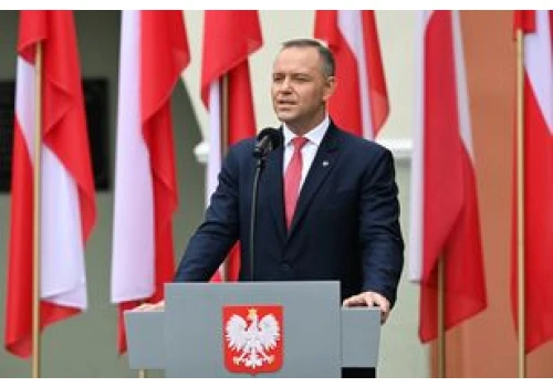 Tak Polacy oceniają Nawrockiego. Gorsze notowania od poprzedników