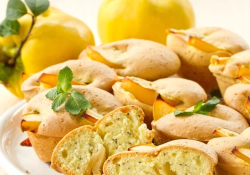 Mało kto robi z niej ciasto. W tych muffinkach pigwa smakuje wyśmienicie