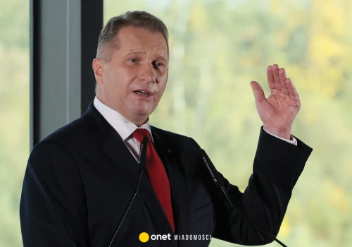 PiS mówi o planie na finanse publiczne. Przemysław Czarnek uderza w rząd. 
