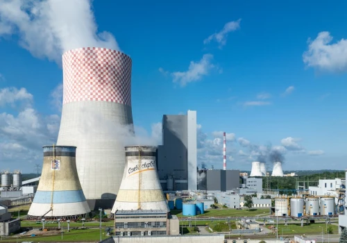 Polacy wolą droższą energię, byle technologia była własna. Nowe badanie pokazuje granice