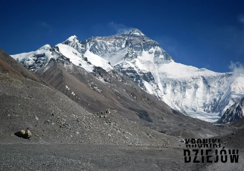 Weszła na Mount Everest mimo śmiertelnej choroby. Prawdziwa cena, jaką zapłaciła Wanda Rutkiewicz