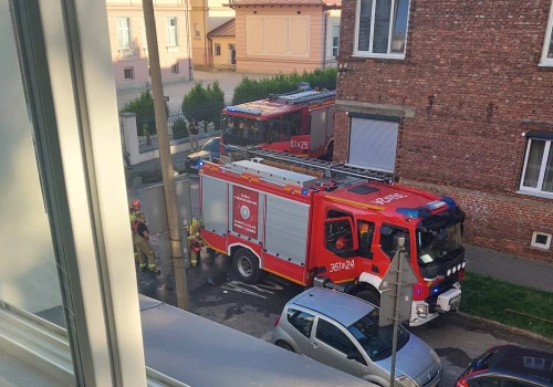 Pożar mieszkania w kamienicy. Konieczna była ewakuacja