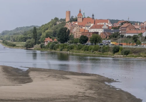 Motoparalotniarz wpadł do Wisły. Tragedia w Grudziądzu