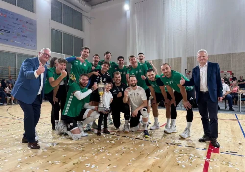 Puchar Starosty Wadowickiego jedzie na Warmię! Triumf siatkarzy AZS Olsztyn