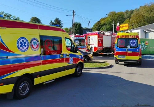 Ewakuacja Biedronki pod Częstochową. Możliwe zatrucie gazem
