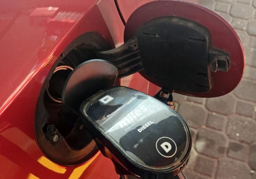 Ceny paliw 4 października. Ile trzeba zapłacić za benzynę i diesla?