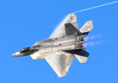 Nowe szaty F-22. Raptor będzie groźniejszy niż dotąd