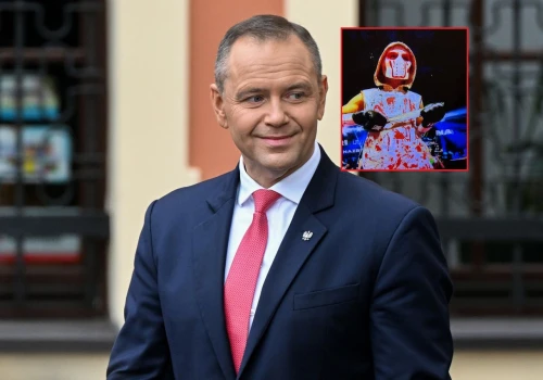 Ukrainiec wyszedł w takim stroju. Spójrz co miał w rękach. Nawrocki wszystko widział!