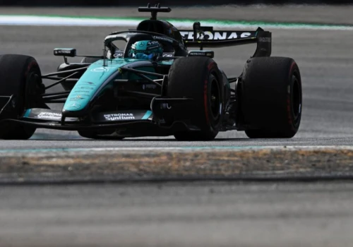 Pogoda napsuła krwi F1. Start GP Bahrajnu dopiero o 10:33 czasu polskiego