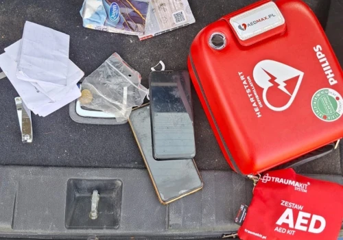 Ukradł defibrylator AED. Policjanci zatrzymali 33-latka