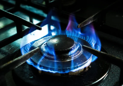 Gaz podrożał o blisko 90 proc., a prąd o 23 proc. Europa coraz mniej zależna od paliw kopalnych