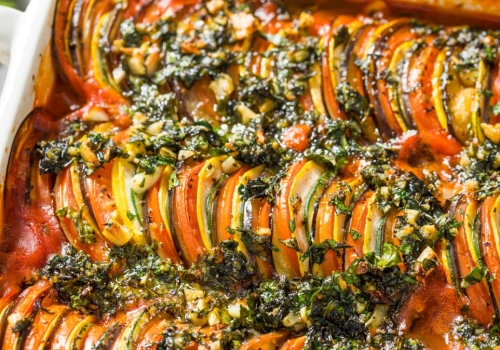 Zapiekanka ratatouille zachwyci każde podniebienie. To zasługa gęstego sosu