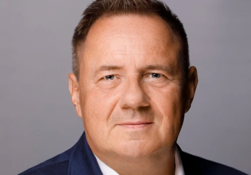 Robert Wichłacz obejmuje stery w Avenga w Polsce