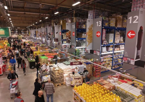 Przyszłość cash & carry. Jaką strategię obrały Eurocash, Makro, Selgros i Specjał?